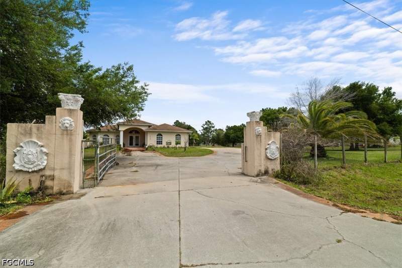 4 bedroom SingleFamilyResidence at 545 N Isora St, Montura, Clewiston — photo 2