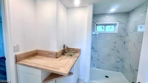 5664 Captain John Smith Loop, North Fort Myers FL - photo 7 of 41