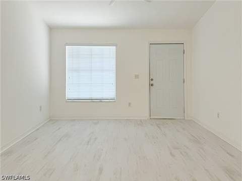 6265 Vista Garden Way B, Naples FL - photo 10 of 36