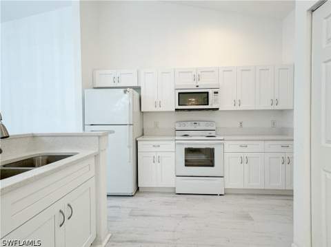 6265 Vista Garden Way B, Naples FL - photo 21 of 36