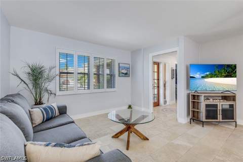 27061 Homewood Dr, Bonita Springs FL - photo 17 of 40