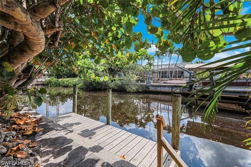 2 bedroom SingleFamilyResidence at 27061 Homewood Dr, Bonita Farms, Bonita Springs — photo 2