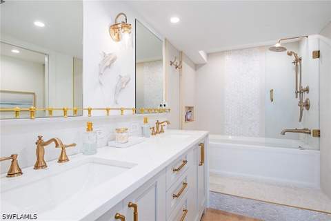 4751 Gulf Shore Blvd N 1204, Naples FL - photo 13 of 23