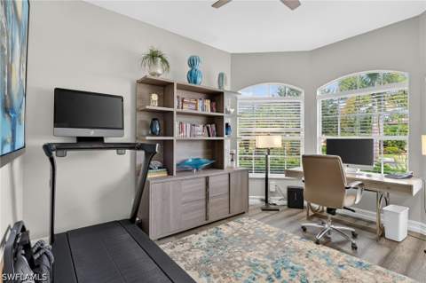 6040 Dogleg Dr, Naples FL - photo 20 of 49