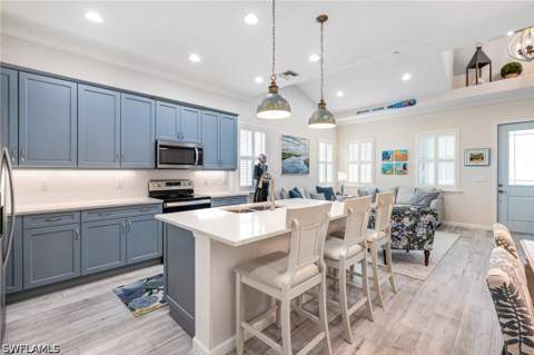 7178 Saona Ct, Naples FL - photo 11 of 33