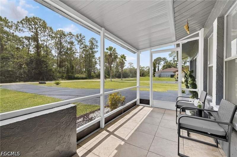 3 bedroom SingleFamilyResidence at 713 Canton Ave, Lehigh Acres, Lehigh Acres — photo 3