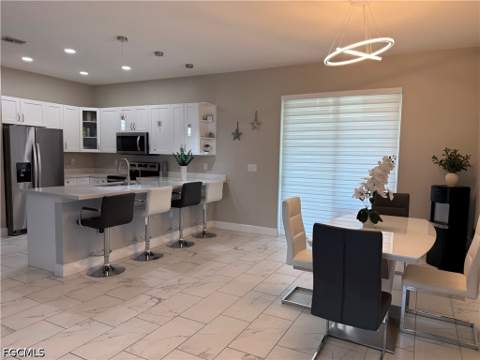 209 Nelson Rd N, Cape Coral FL - photo 10 of 32