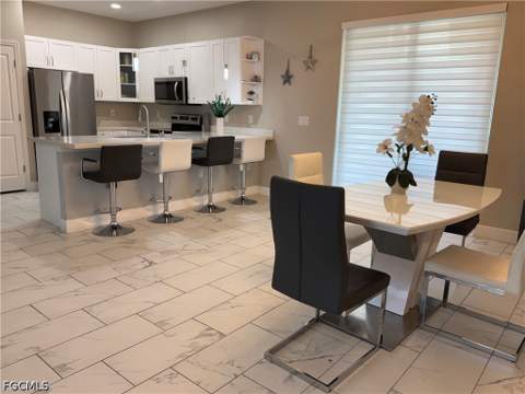 209 Nelson Rd N, Cape Coral FL - photo 11 of 32