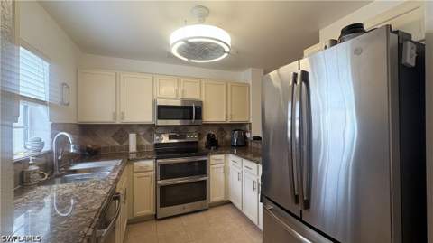 9064 Gervais Cir 105, Naples FL - photo 14 of 23