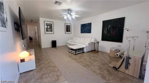 9064 Gervais Cir 105, Naples FL - photo 6 of 23