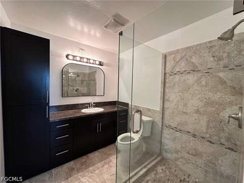 4266 Island Cir B, Fort Myers FL - photo 10 of 19