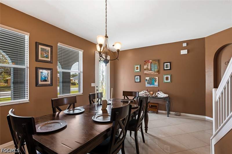 4 bedroom SingleFamilyResidence at 18290 Pine Nut Ct, Town Lakes, Lehigh Acres — photo 4