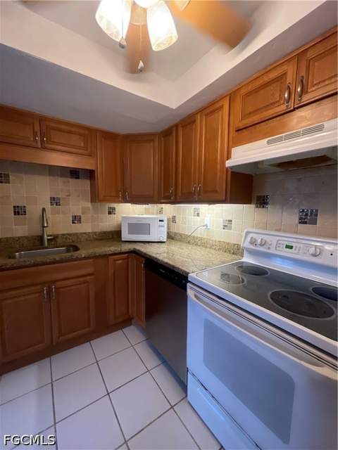 3704 Broadway 318, Fort Myers FL - photo 11 of 41