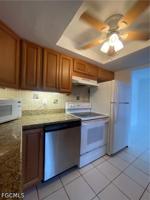 3704 Broadway 318, Fort Myers FL - photo 12 of 41