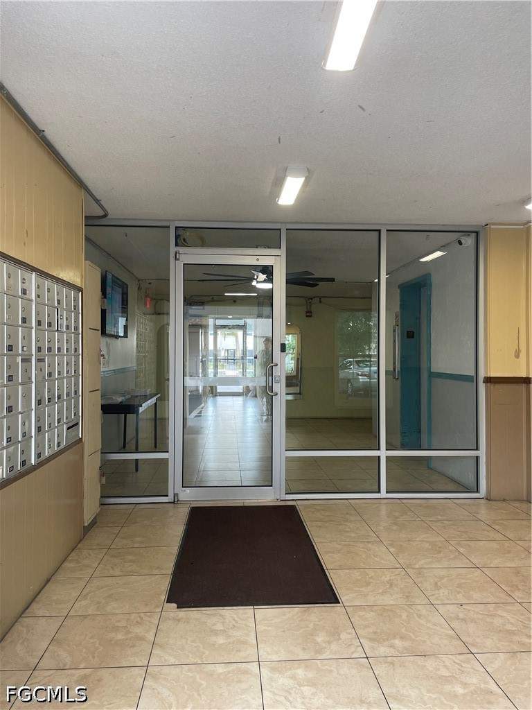 2 bedroom Condominium at 3704 Broadway 318, Windsor West, Fort Myers — photo 3