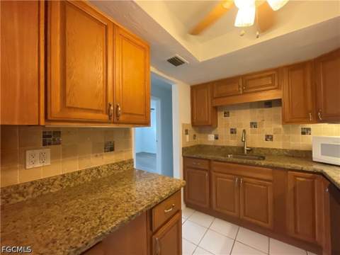 3704 Broadway 318, Fort Myers FL - photo 8 of 41