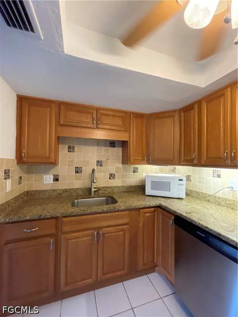 3704 Broadway 318, Fort Myers FL - photo 9 of 41