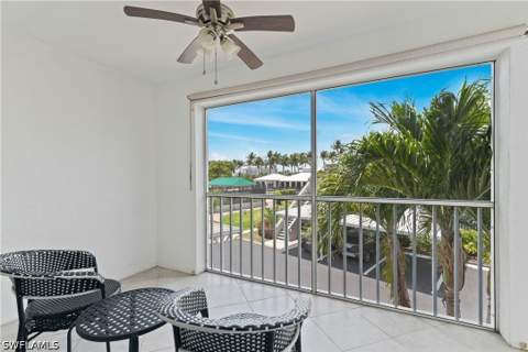 511 Clubside Dr 1-511, Naples FL - photo 12 of 27