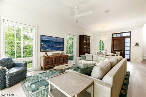 912 9th Ave S, Naples FL - photo 9 of 44