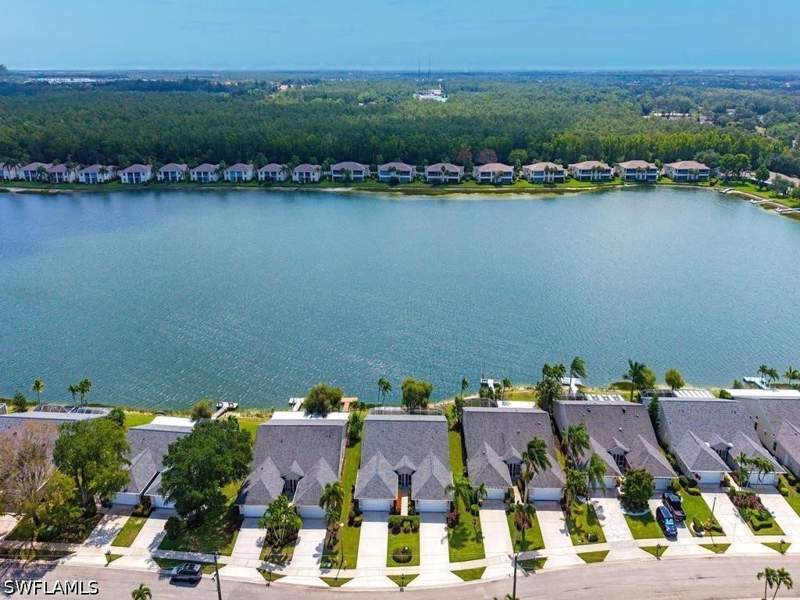 3 bedroom Attached at 2960 W Crown Pointe Blvd, Lakeport Villas, Naples — photo 1