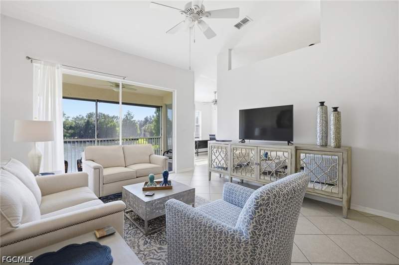 2 bedroom Condominium at 13831 Eagle Ridge Lakes Dr 202, Eagle Ridge Lakes, Fort Myers — photo 3