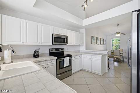 13831 Eagle Ridge Lakes Dr 202, Fort Myers FL - photo 8 of 49