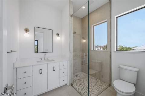 1286 Belaire Ct, Naples FL - photo 15 of 36