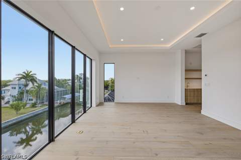 1286 Belaire Ct, Naples FL - photo 21 of 36