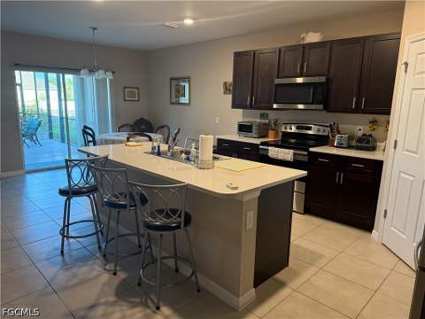 2739 Merida Ln, Cape Coral FL - photo 7 of 26