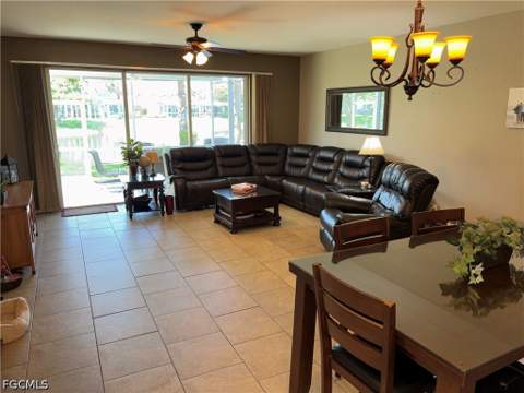 8271 Village Edge Cir 6, Fort Myers FL - photo 10 of 30