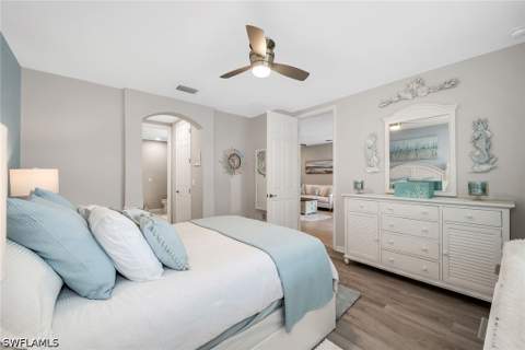 14815 Edgewater Cir, Naples FL - photo 12 of 45
