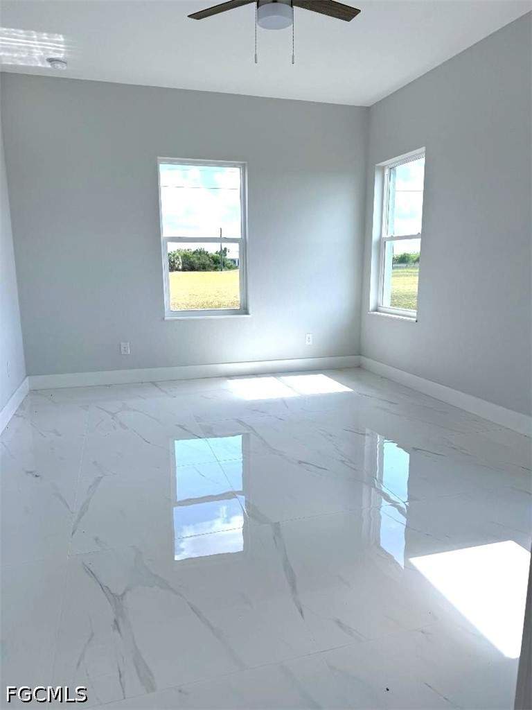 3 bedroom SingleFamilyResidence at 127 Carousel Ave, Banyan Village, Labelle — photo 5