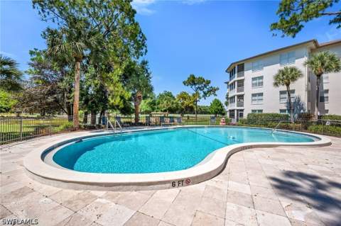 200 Wyndemere Way B402, Naples FL - photo 19 of 38