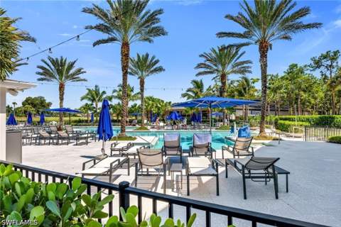 200 Wyndemere Way B402, Naples FL - photo 22 of 38