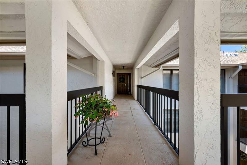 2 bedroom Condominium at 200 Wyndemere Way B402, Commons At Wyndemere, Naples — photo 5