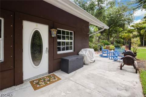 17611 Old Bayshore Rd, North Fort Myers FL - photo 12 of 48