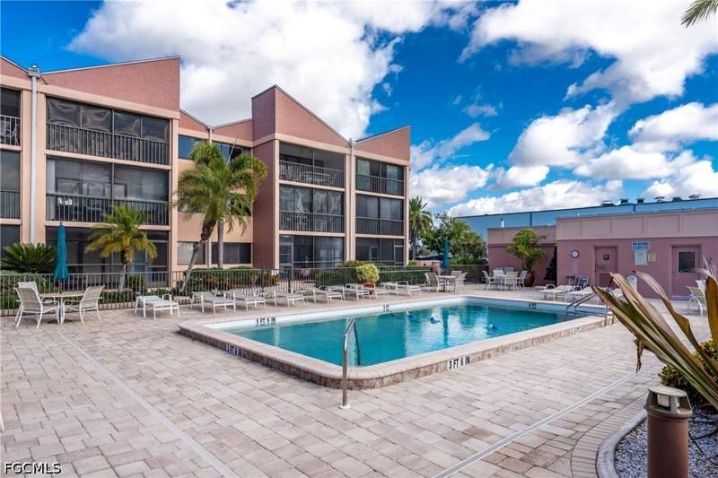 1 bedroom Condominium at 3170 Matecumbe Key Rd 115, Keel Club Condo, Punta Gorda — photo 4