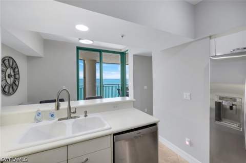 980 Cape Marco Dr 1602, Marco Island FL - photo 9 of 36