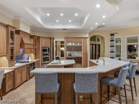 7051 Hunters Rd, Naples FL - photo 13 of 50
