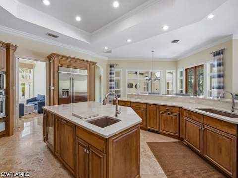 7051 Hunters Rd, Naples FL - photo 16 of 50