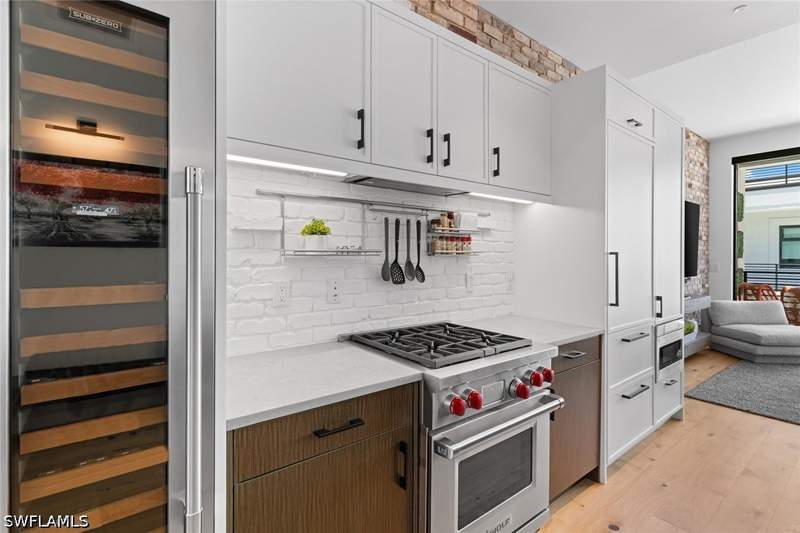 2 bedroom Condominium at 850 Central Ave 311, Eight Fifty Central, Naples — photo 2