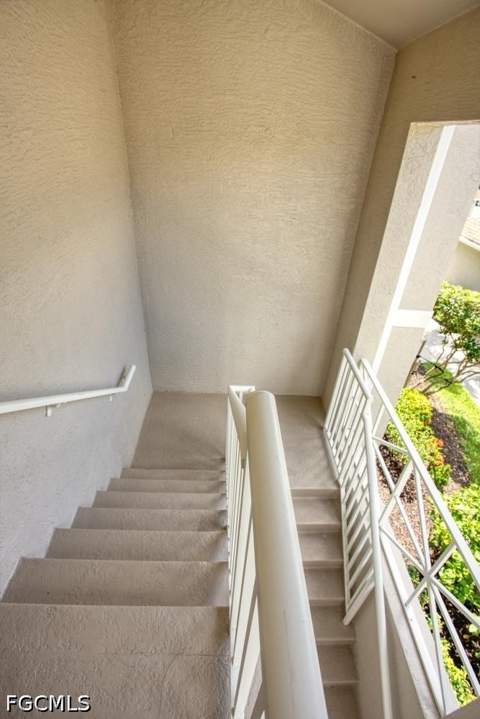 8083 Queen Palm Ln 425, Fort Myers FL - photo 22 of 50