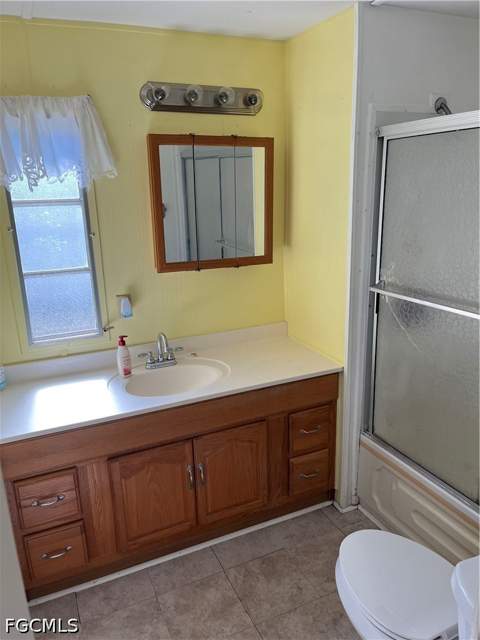 75 Hacienda Blvd, Fort Myers FL - photo 12 of 27
