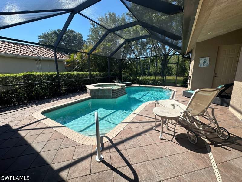 4 bedroom SingleFamilyResidence at 967 Tivoli Ct, Briarwood, Naples — photo 2