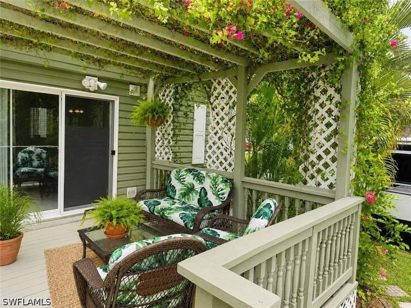 3 bedroom ManufacturedHome at 20472 Luettich Ln, Broadway Mobile Home Village, Estero — photo 5