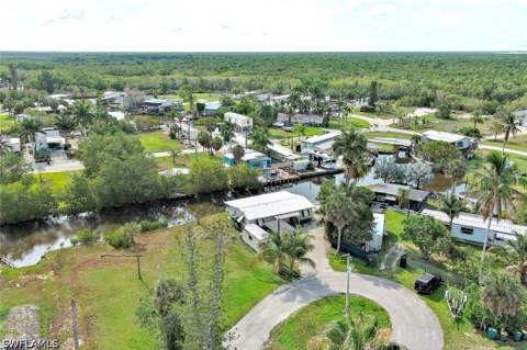 112 Cardinal Ct, Everglades City FL - photo 23 of 25