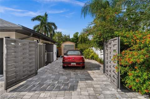 38 Willoughby Dr, Naples FL - photo 15 of 50