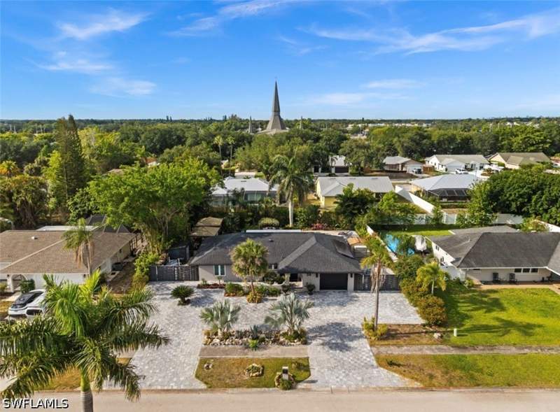 3 bedroom SingleFamilyResidence at 38 Willoughby Dr, Willoughby Acres, Naples — photo 4