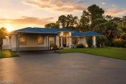 104 12th Ave NW, Naples FL - photo 11 of 37