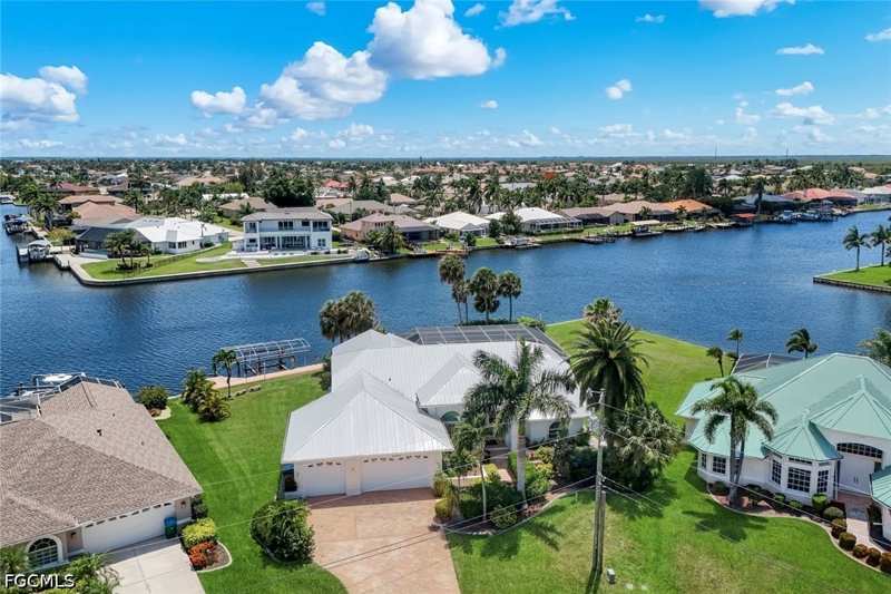 3 bedroom SingleFamilyResidence at 2546 SW 45th St, Cape Coral, Cape Coral — photo 1